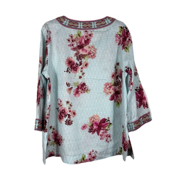 John Mark V-Neck Linen Blend Floral Beaded Tunic Top L Blue Pink Beachy Coastal - Picture 3 of 9